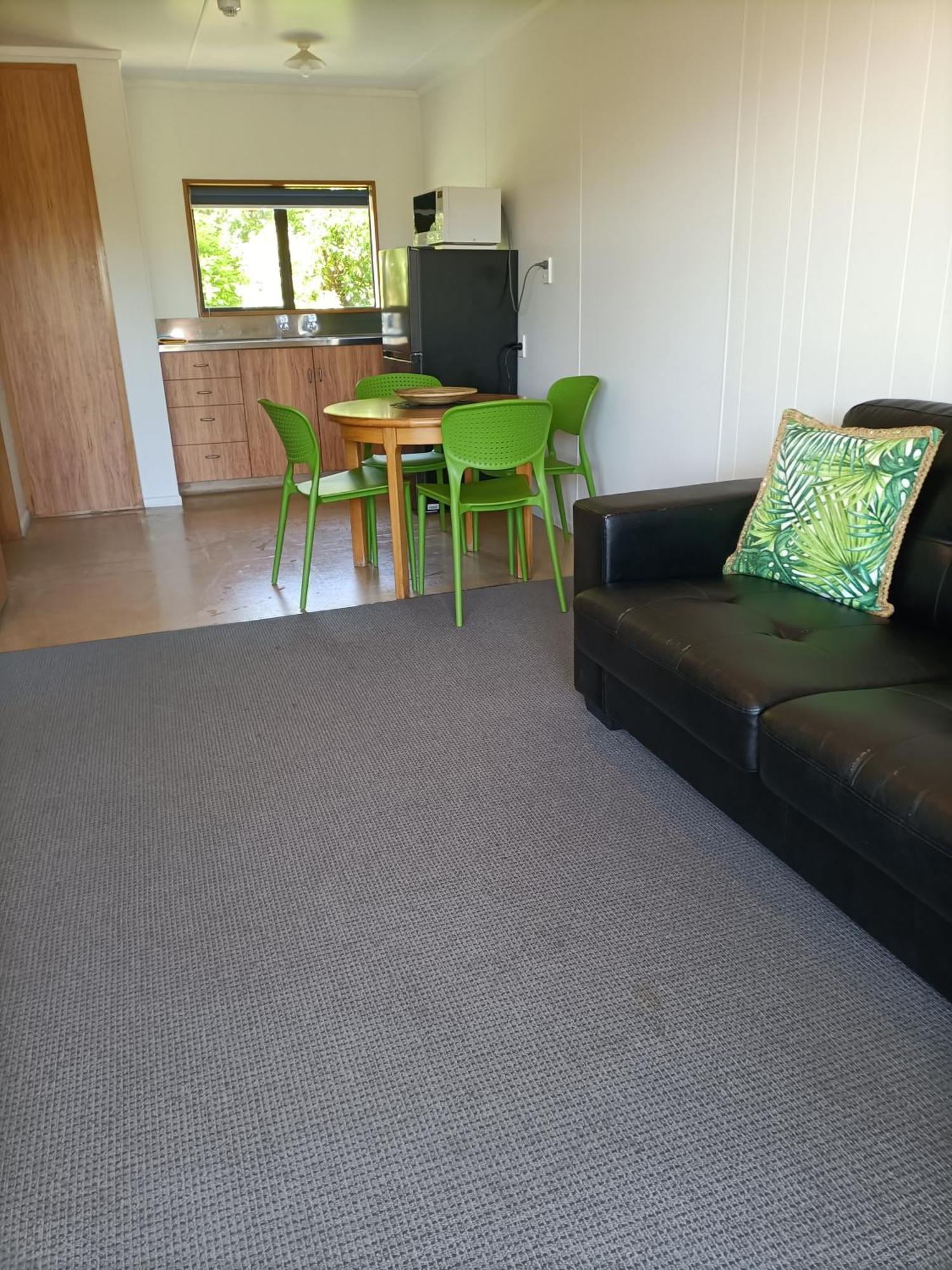 Moeraki Beach Motels Esterno foto