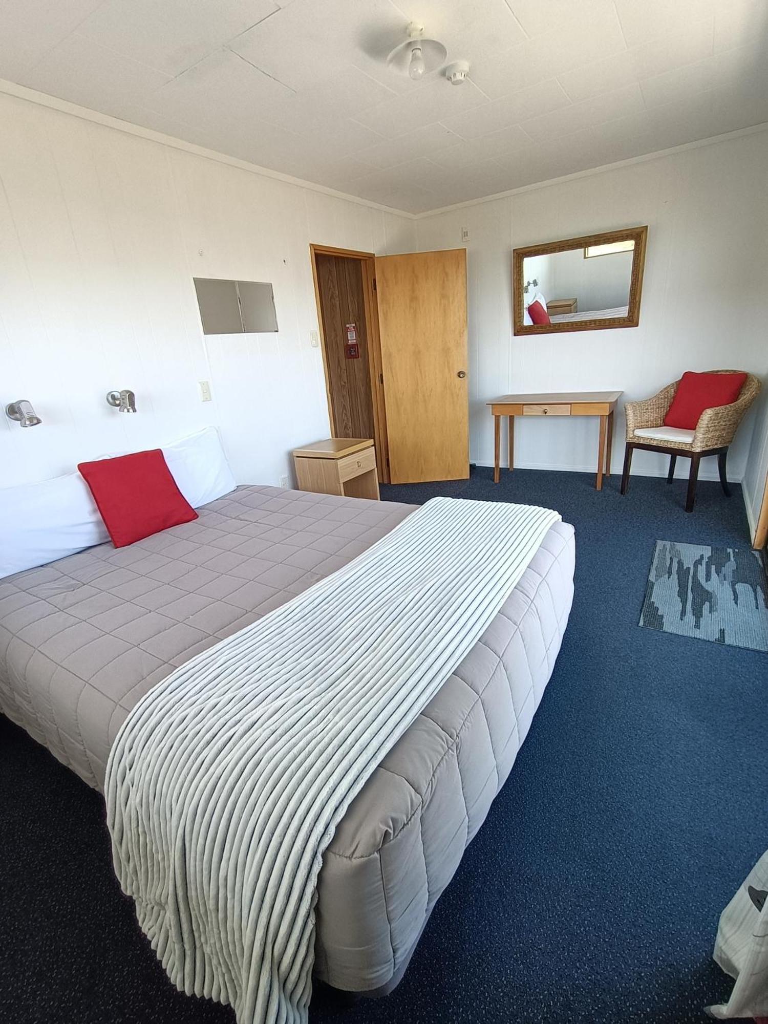 Moeraki Beach Motels Esterno foto